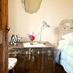 Casa Del Roseto Bed & Breakfast